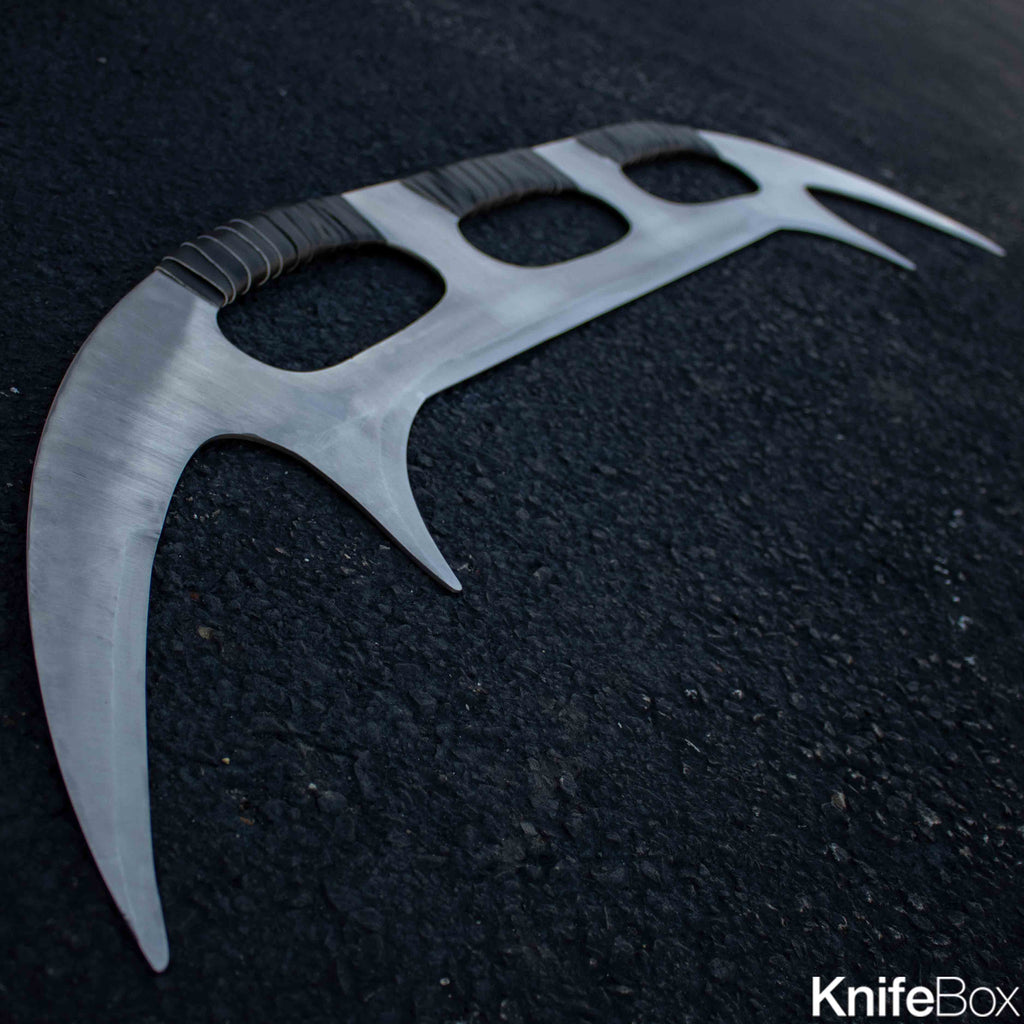 Alien Fantasy Sword